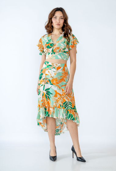 Wholesaler AISABELLE - Crop wrap top and asymmetrical skirt set with tropical print