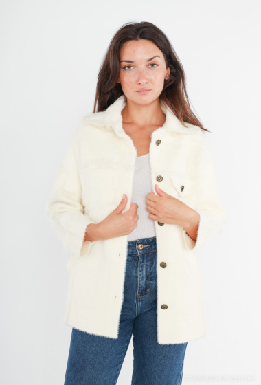 Wholesaler AISABELLE - Short pile faux fur jacket