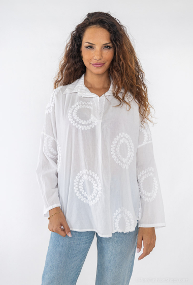 Wholesaler BY COCO - Short blouse with round embroidery shirt collar
