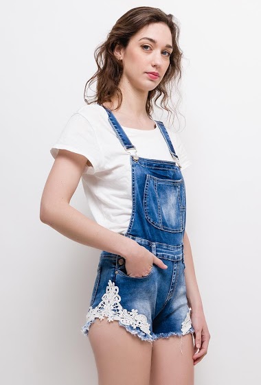 Großhändler Alina - Short overalls with lace