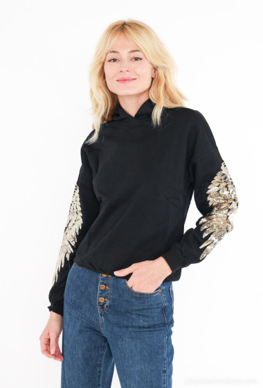 Wholesaler Alina - Hooded jumper with sequined sleeves
