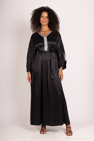 Grossiste ALYA - Robe abaya avec strass pour briller durant les grandes fêtes