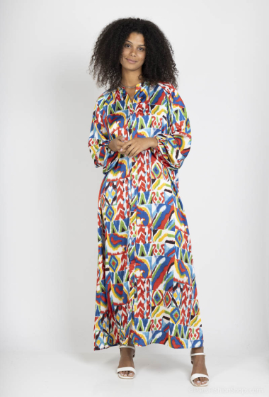 Grossiste ALYA - Robe imprimée avec motif estival, boutonnage sur le long de la robe