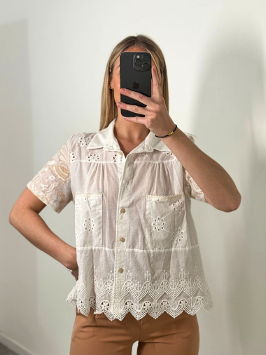 Wholesaler Amy&Clo - Short sleeve shirt with embroidery