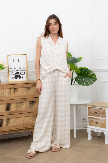 Wholesaler Amy&Clo - Sleeveless shirt and wide leg pants set in cotton linen