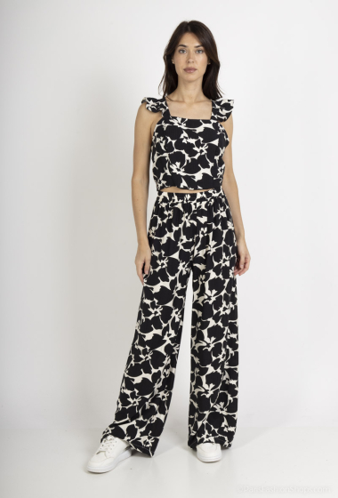 Wholesaler Amy&Clo - Tie top and flower print wide leg pants set