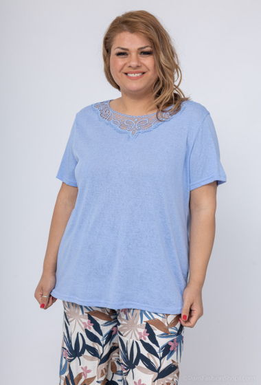 Wholesaler Amy&Clo Grande Taille - Boat neck T-shirt with lace detail