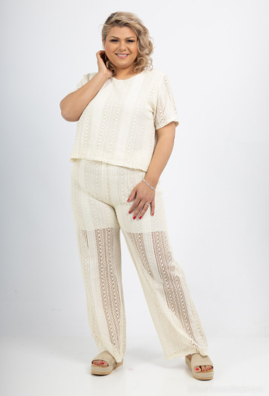Wholesaler Amy&Clo - Plus size Crochet short-sleeved top and wide-leg pants set