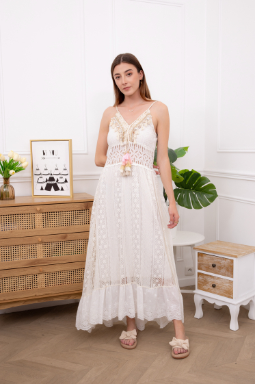 Wholesaler Amy&Clo - Long bohemian style v-neck lace dress