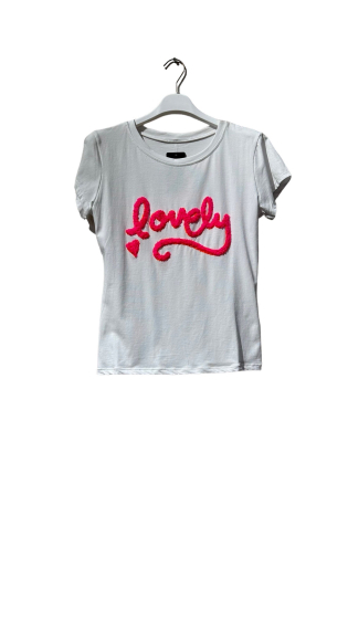 Grossiste Amy&Clo - T-shirt col rond applique "LOVELY" en coton