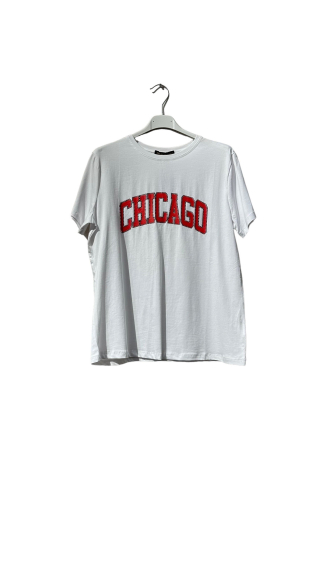 Großhändler Amy&Clo - Rundhals-T-Shirt mit „CHICAGO“-Aufdruck und Strasssteinen aus Baumwolle