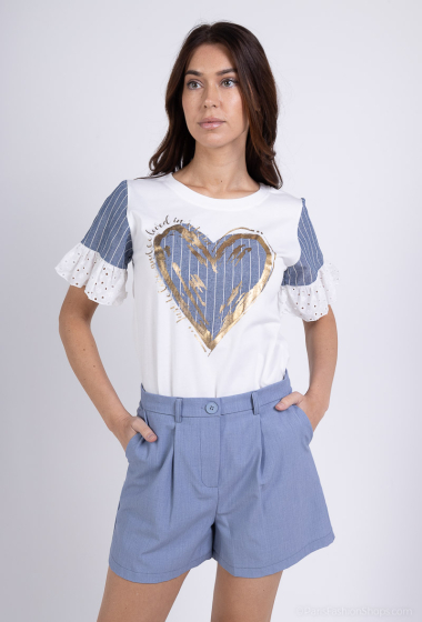 Wholesaler Amy&Clo - Heart print T-shirt with gold details and striped sleeves in cotton
