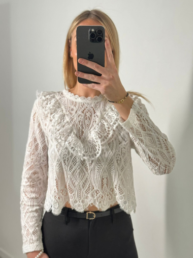 Wholesaler Amy&Clo - Romantic lace effect top with ruffle