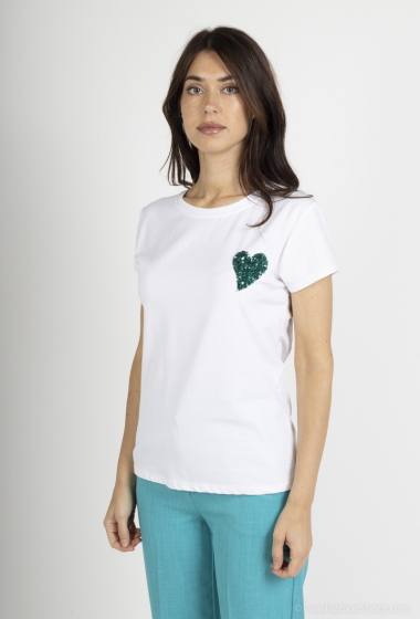 Wholesaler Amy&Clo - “denim heart” t-shirt