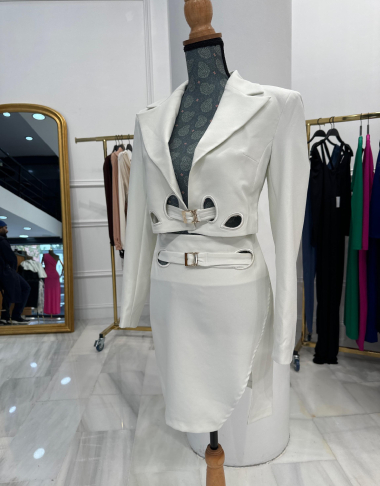 Wholesaler ANATA PARIS - tailored skirt with teardrop belt