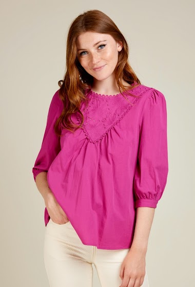 Grossiste Andy & Lucy - Blouse dentelle manches 3/4