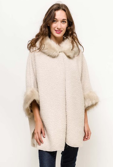 Wholesalers Angelique.L - PONCHO IN CURLY SHEEP FABRIC