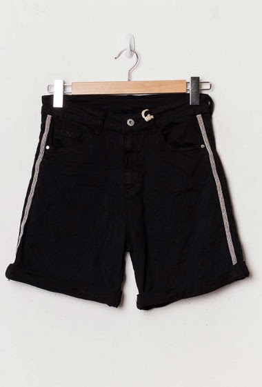 Wholesaler ARELINE (Theoline) - Cotton shorts with side stripes