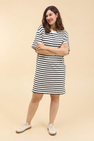 Wholesaler ARLEQUINN - Plus Size Striped T-Shirt Dress