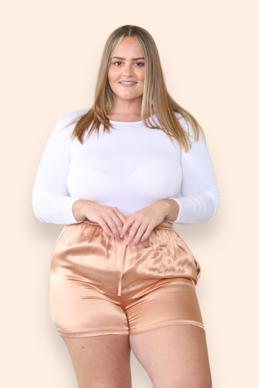 Mayorista ARLEQUINN - Pantalones cortos casuales de satén de talla grande