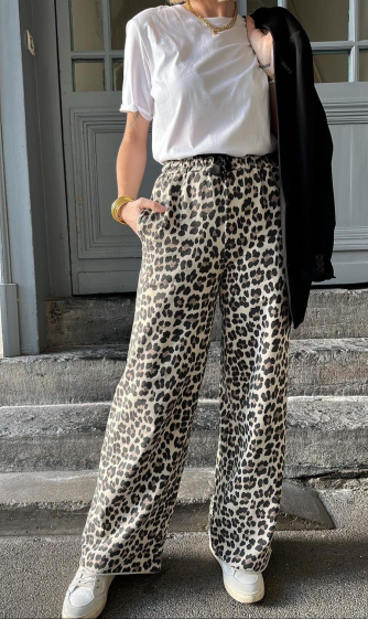 Wholesaler AROMA - leopard pants
