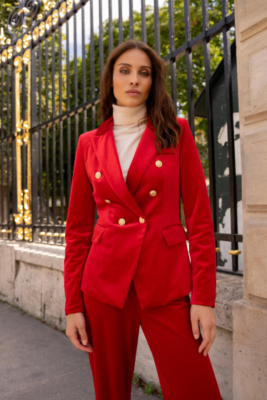 Grossiste Attentif - Veste blazer cintrée en velours avec boutonnage doré