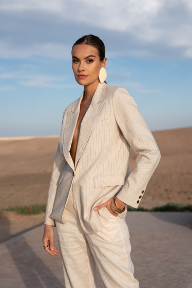Wholesaler Attentif - Oversized striped jacket with linen