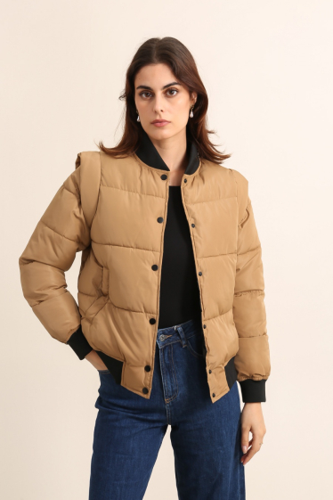 Grossiste Attrait Paris - Blouson teddy avec volants aux épaules