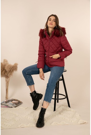 Wholesaler Attrait Paris - Short down jacket, faux fur hood