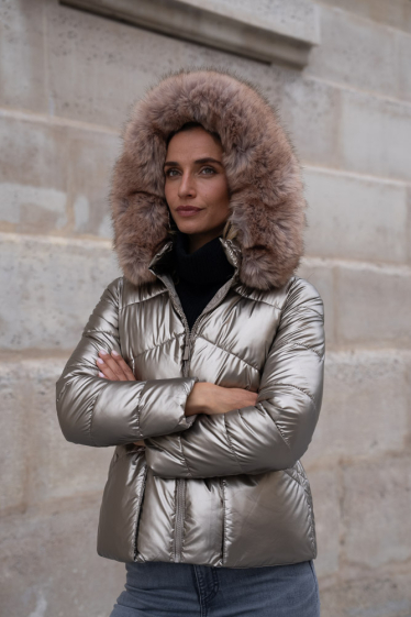 Shiny jacket with outlet fur hood