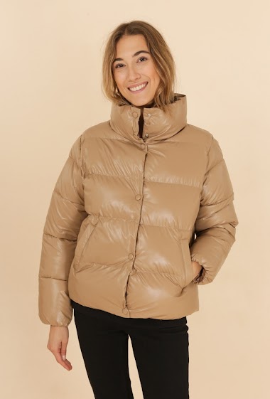 Großhändler Attrait Paris - Short jacket leather imitation