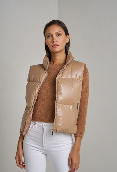 Wholesaler Attrait Paris - Short sleeveless jacket leather imitation
