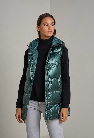 Wholesaler Attrait Paris - Long oversized sleeveless metalic puffer jacket