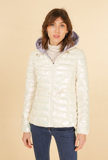 Wholesaler Attrait Paris - Metallized short jacket with hood