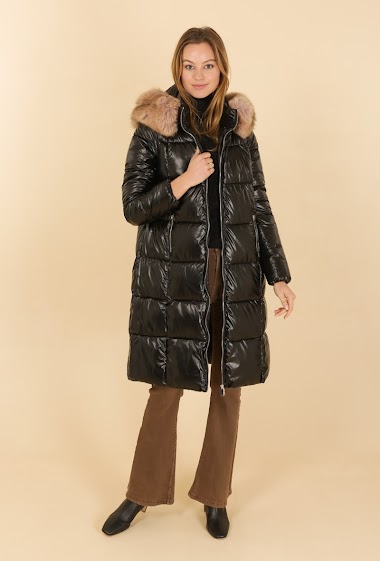Wholesaler Attrait Paris - Ultra long hooded puffer jacket with removable faux fur