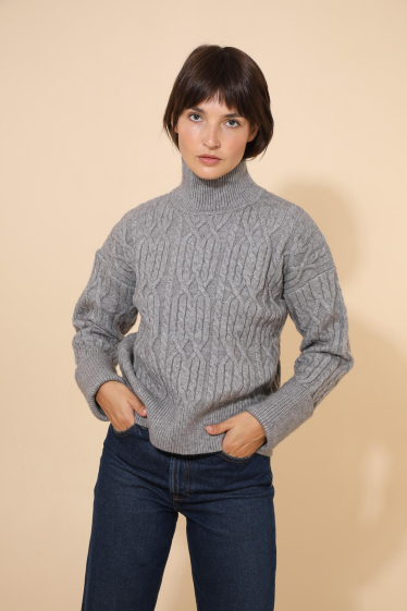 Wholesaler Attrait Paris - Wide sweater with turtleneck