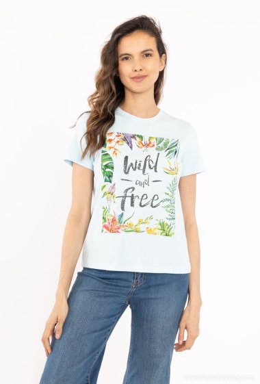 Wholesaler Attrait Paris - T-shirt with "Wild and free" inscription in black glitter