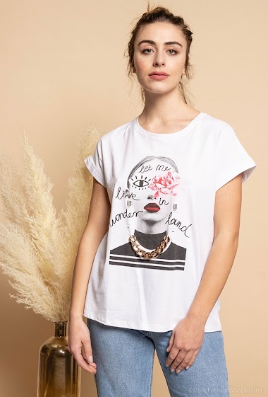 Wholesaler Attrait Paris - Printed cotton t-shirt with rolled-up sleeves with « let me live in wonderland »