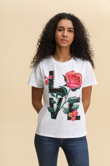 Grossiste Attrait Paris - T-shirt en coton imprimé avec visuel relief LOVE fleurs