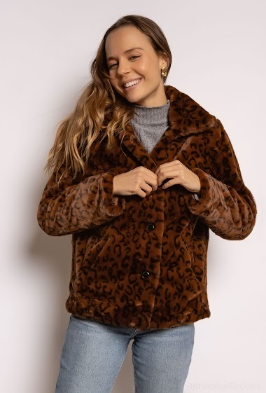 Wholesaler Attrait Paris - Short faux-fur jacket