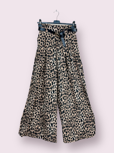 Wholesaler AUBERJINE - Loose patterned pants, with pocket and belt.