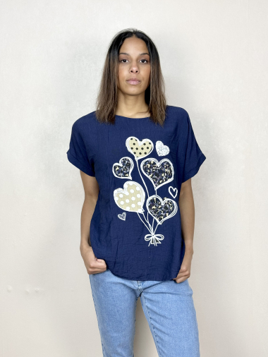 Wholesaler AUBERJINE - T-shirt with hearts pattern