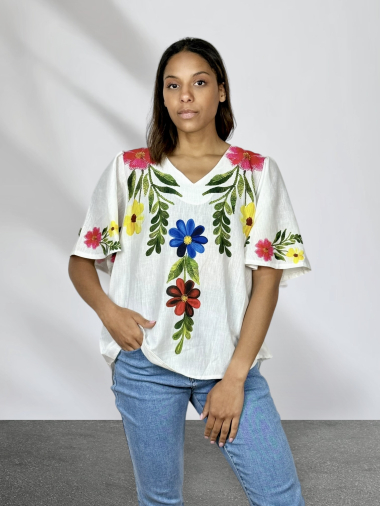 Wholesaler AUBERJINE - Printed T-shirt, short sleeve.