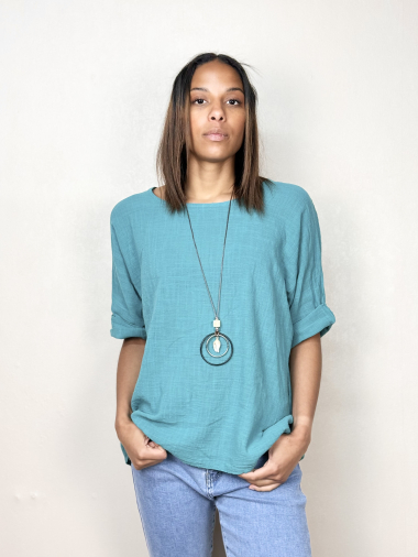 Wholesaler AUBERJINE - Plain cotton t-shirt with necklace