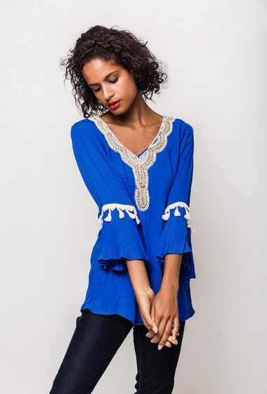 Wholesaler Azaka II - Cotton blouse with pearls and pompons