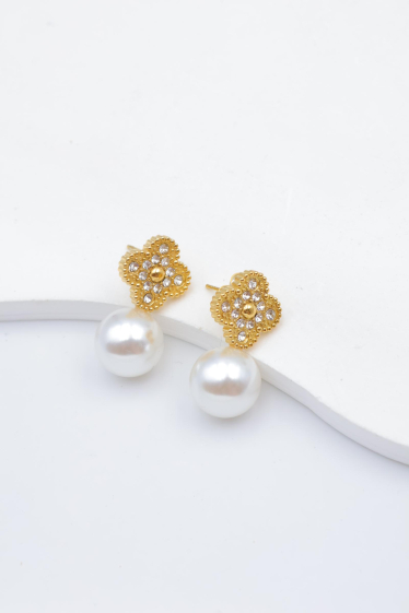 Grossiste Beli & Jolie - Boucles d'oreilles pendantes en acier inoxydable avec zircon et perles
