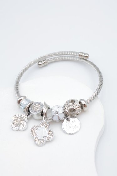 Grossiste Beli & Jolie - Bracelet orné de breloque en métal