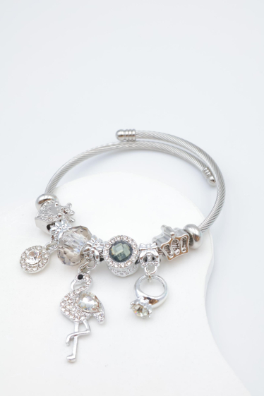 Wholesaler Beli & Jolie - Bracelet decorated with metal charm