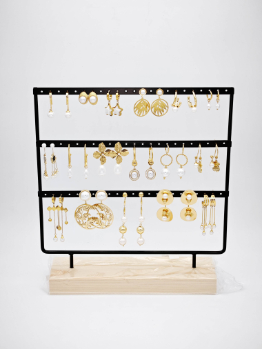 Großhändler Beli & Jolie - 15-teiliges Ohrstecker-Set aus Edelstahl mit Präsentationsständer