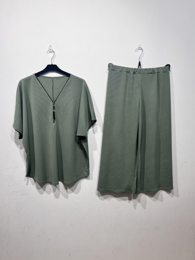 Wholesaler Belle Fa - Loose tunic set with zipper and loose pants.